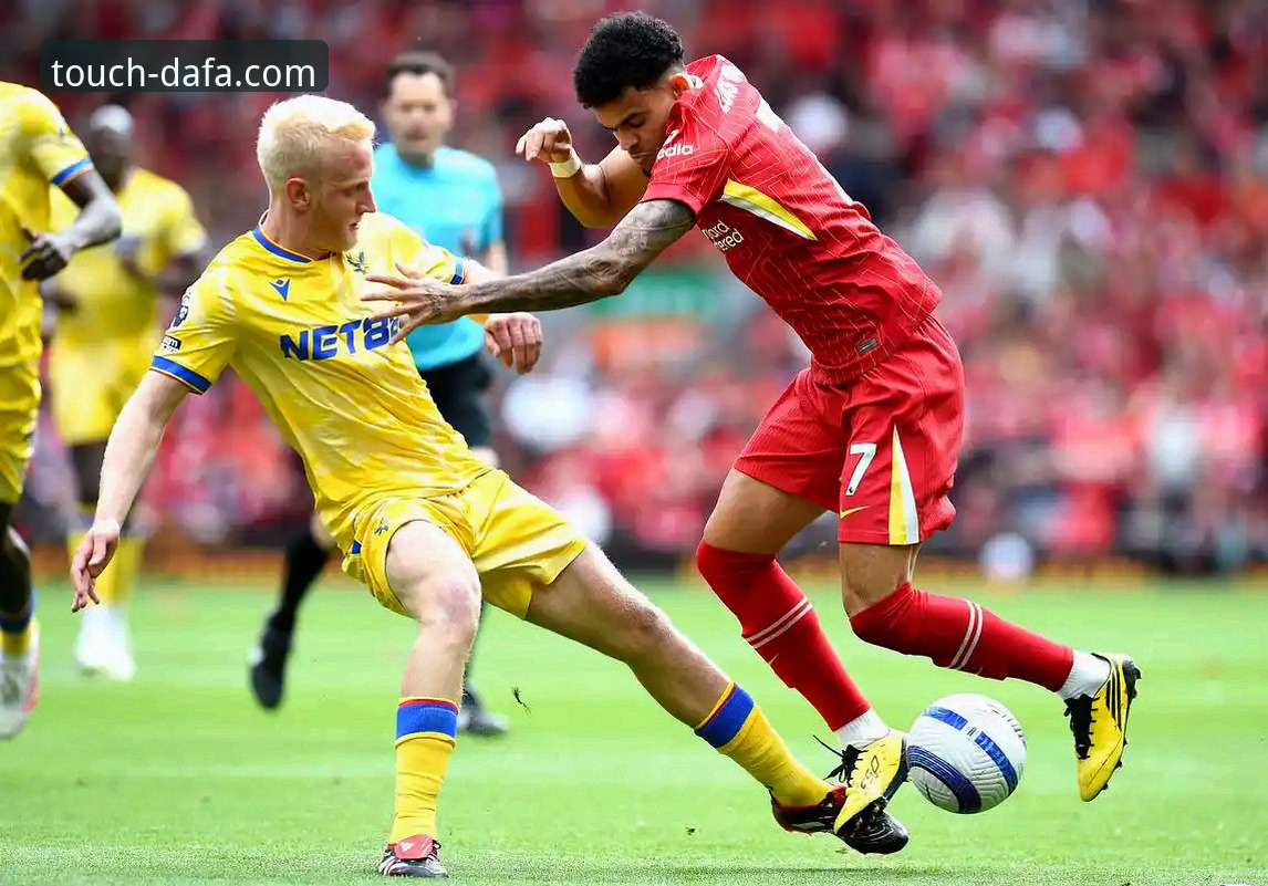 大发登录入口 深度解析利物浦足总杯晋级之路:专业视角下的战术与数据复盘